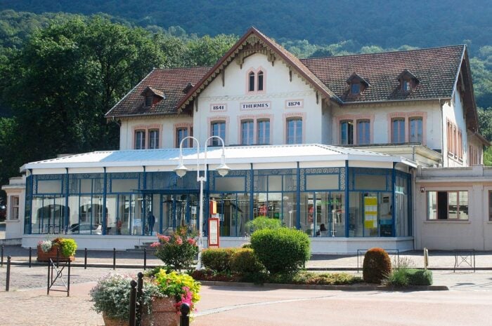 rachat thermes Challes-les-Eaux
