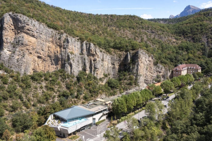 Vue drone Thermes de Digne les Bains
