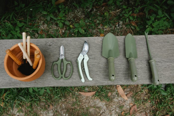 Outils de jardinage © p-Pexels - Gary Barnes