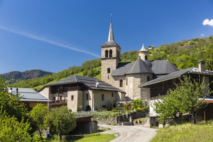 La-Léchère-Traditions-Eglise-St-Martin-VILLARGEREL