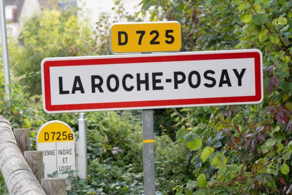 Lips-Photographie Station Thermale La Roche-Posay panneau entrée ville