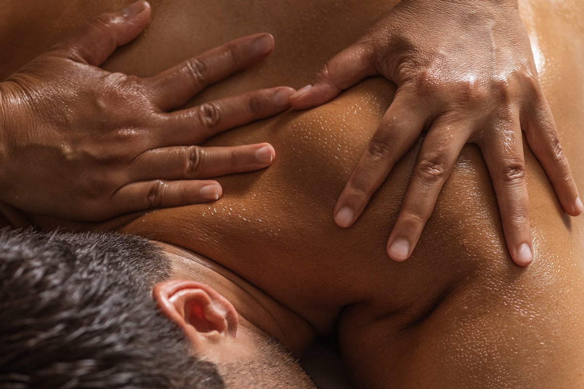 Thermes fumades spa-homme massage