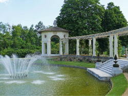 Cure thermale Cambo-les-Bains - Les jeux d'eau de la Villa Arnaga