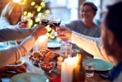 repas de fêtes en famille