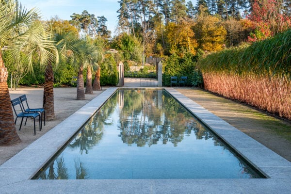 Piscine dans les Jardins de Sothys