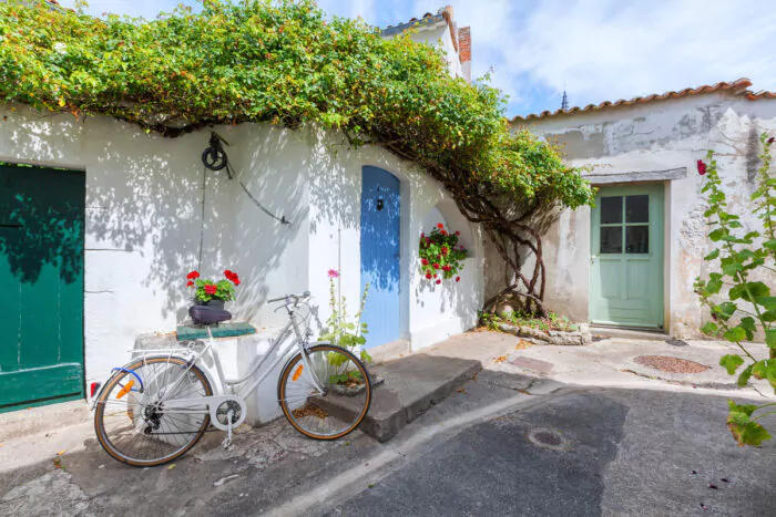 Promenade à vélo dans les paysages typique de Charente Maritime, Ars en Ré