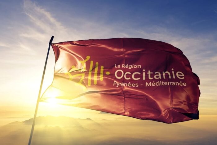 Drapeau au vent, région occitanie