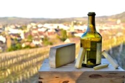 Comté et vin au rendez-vous des marchés dans leJura