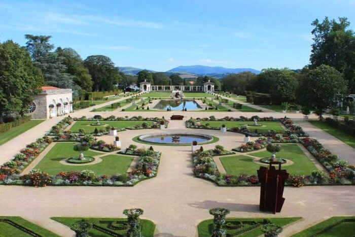 Villa arnaga