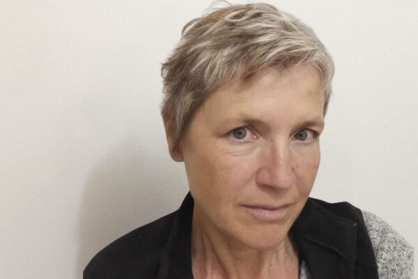 Portrait de Anne pour son témoignage sur la cure qui l'aide à vivre avec ses troubles du sommeil