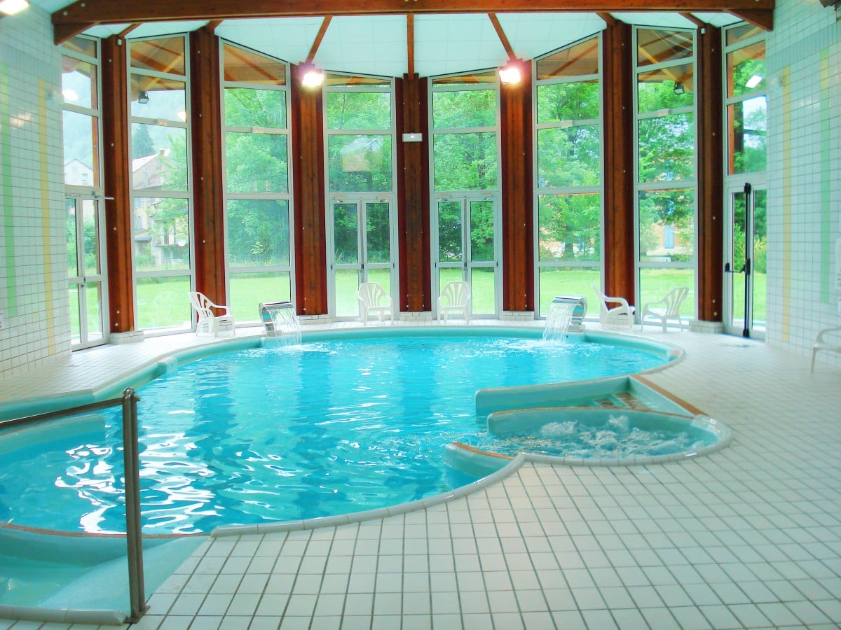 Piscine thermale des thermes d'aulus-les-bains