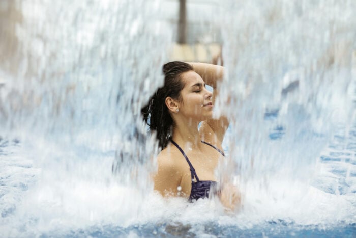 Maillot de bain cure thermale @Pexels - Andrea Piacquadio