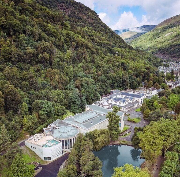 vue aerienne des thermes de luchon ©David Duchon-Doris