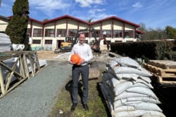 Damien Sancey, directeur des Thermes de Préchacq, pendant les rénovations